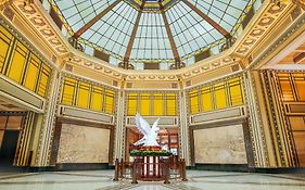 Fairmont Peace Hotel On The Bund